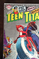 TEEN TITANS 10 DC COMICS VERY GOOD+ CONDITION